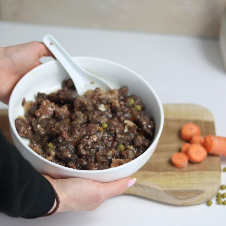 Mijoté mono bœuf carottes petits pois pour chien (400 g) - Les recettes de Daniel
