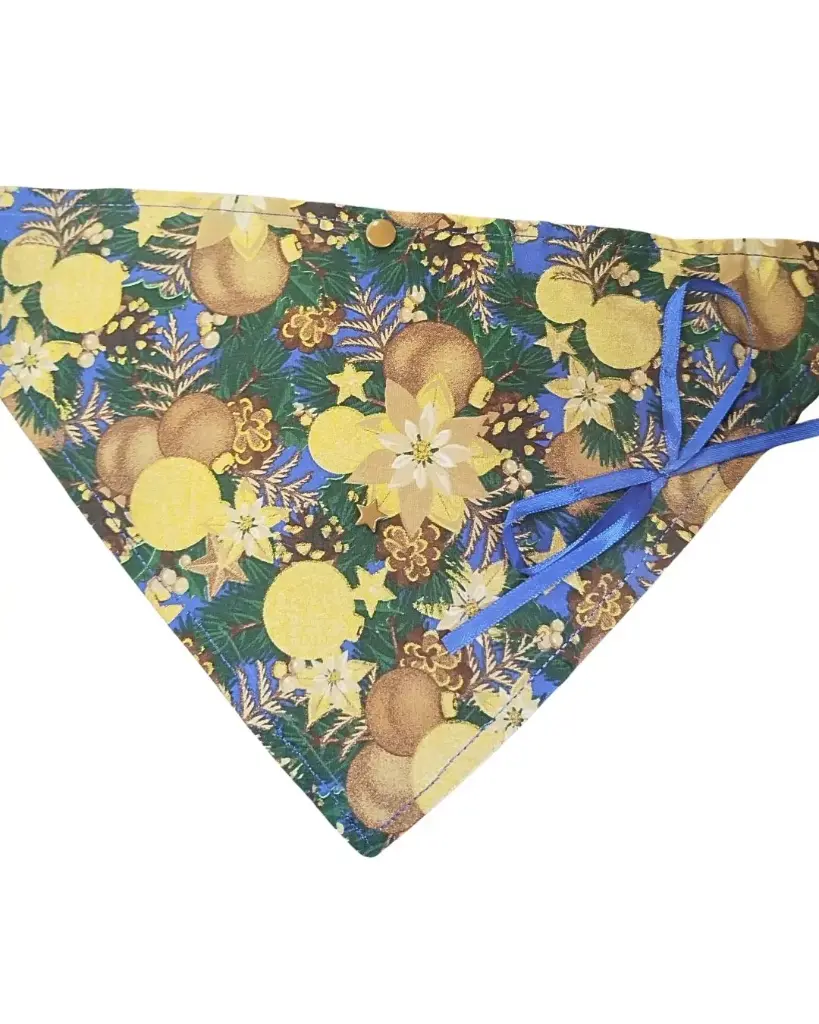 Bandana fait main de Noël (M) (coloris aléatoire) par Camille